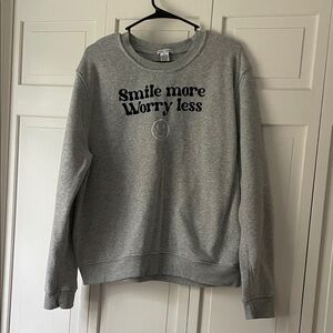 Gray‎ Crew Neck Sweater with Motivational Print